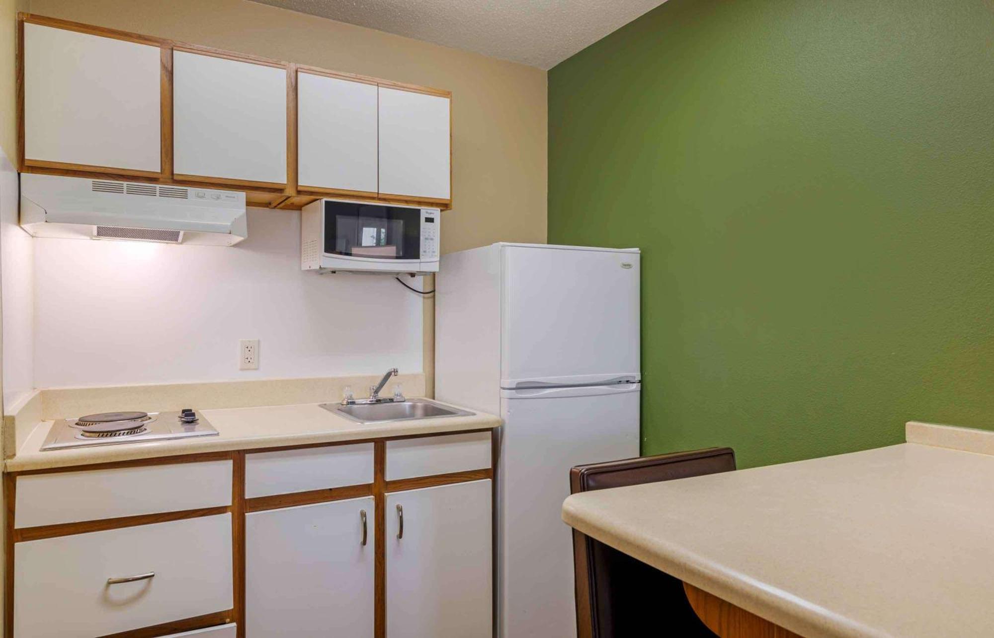 Extended Stay America Select Suites - Atlanta - Cumberland Mall Smyrna Eksteriør billede