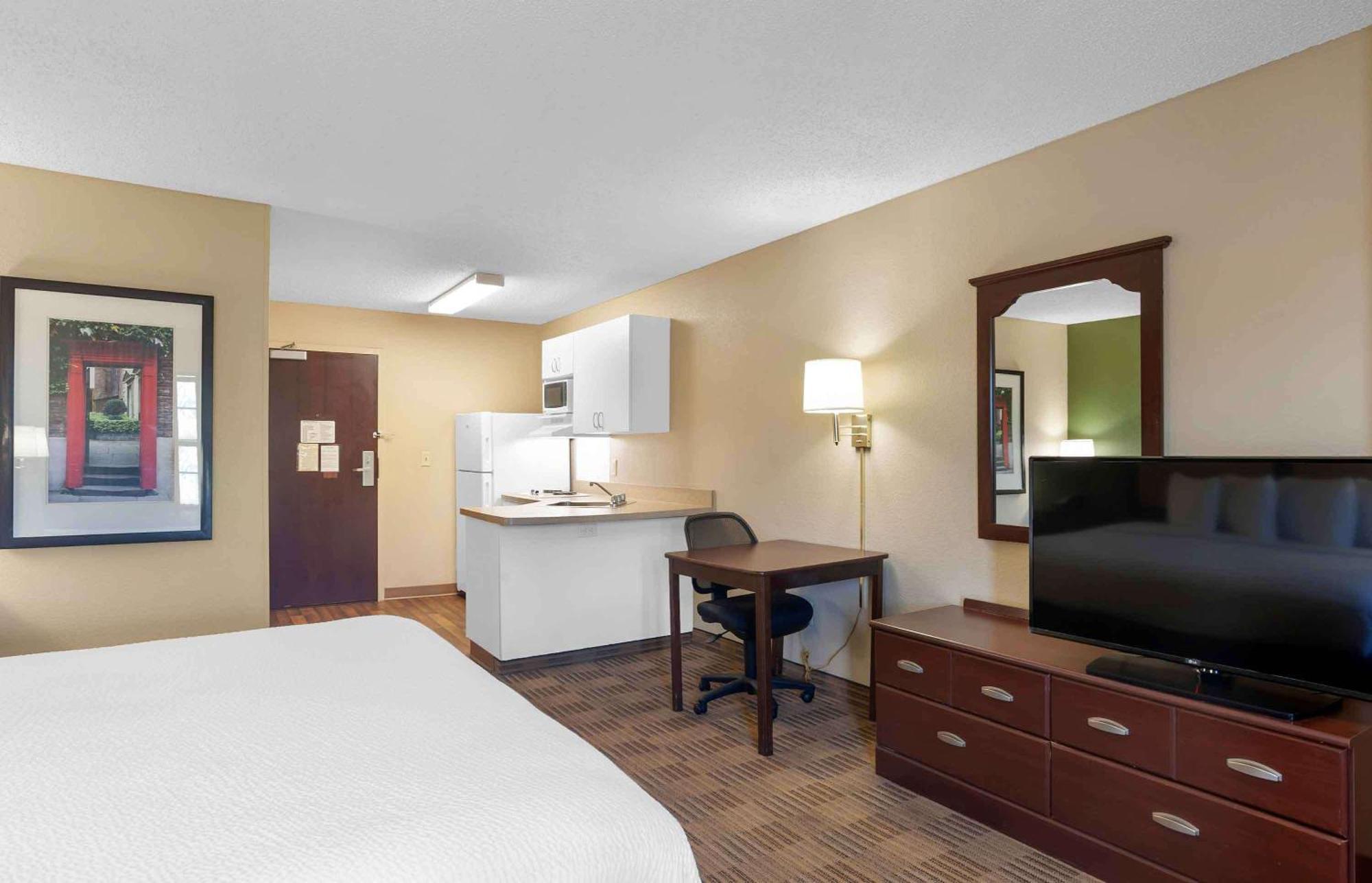 Extended Stay America Select Suites - Atlanta - Cumberland Mall Smyrna Eksteriør billede