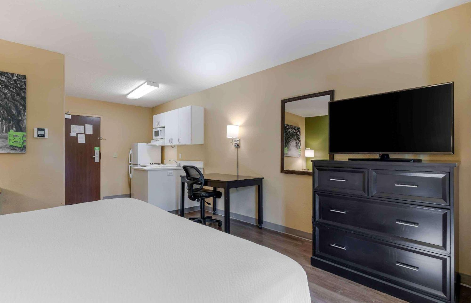 Extended Stay America Select Suites - Atlanta - Cumberland Mall Smyrna Eksteriør billede